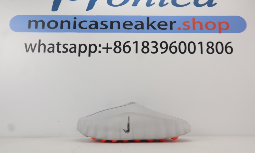 Mind 001 Slide Light Smoke Grey