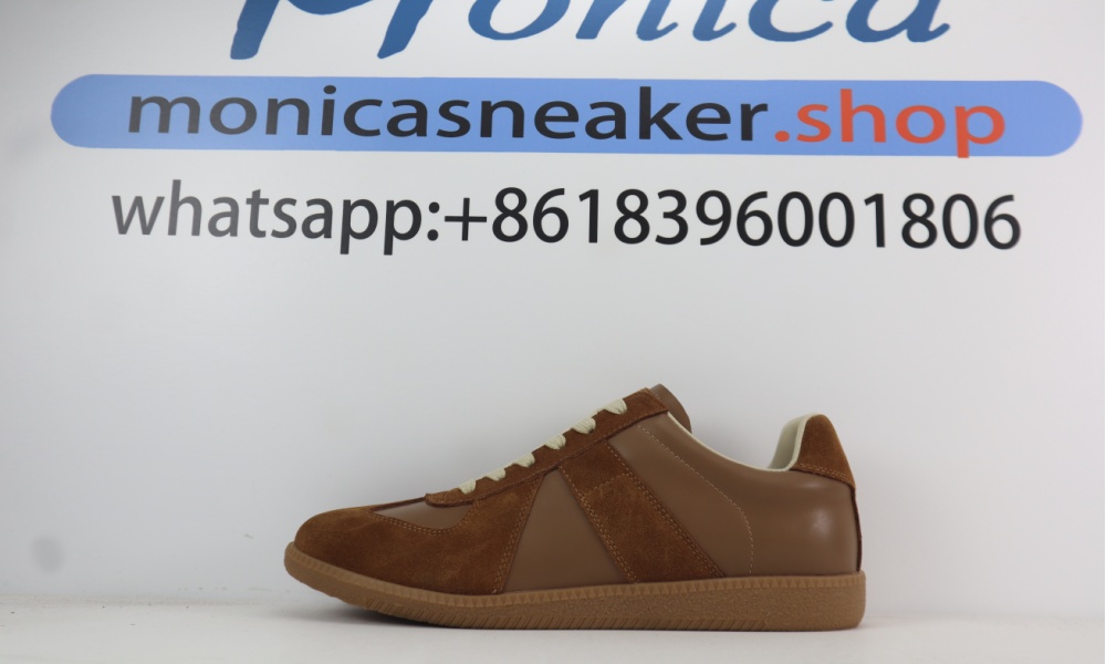 Maison Margiela  Brown