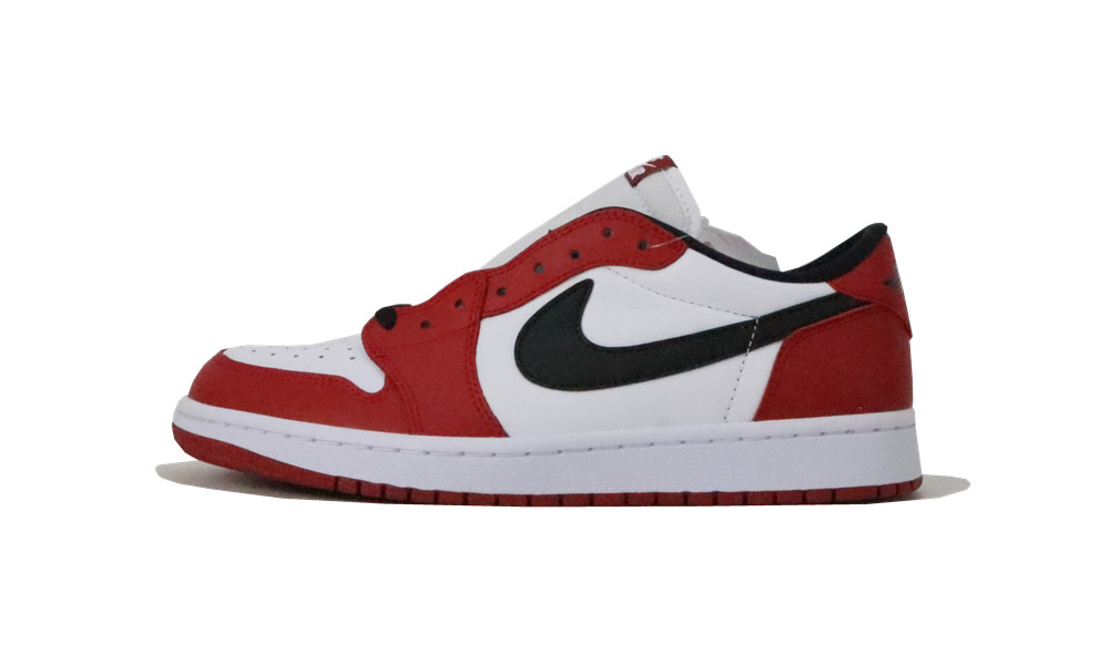 Air Jordan 1 Retro Low OG 'Chicago