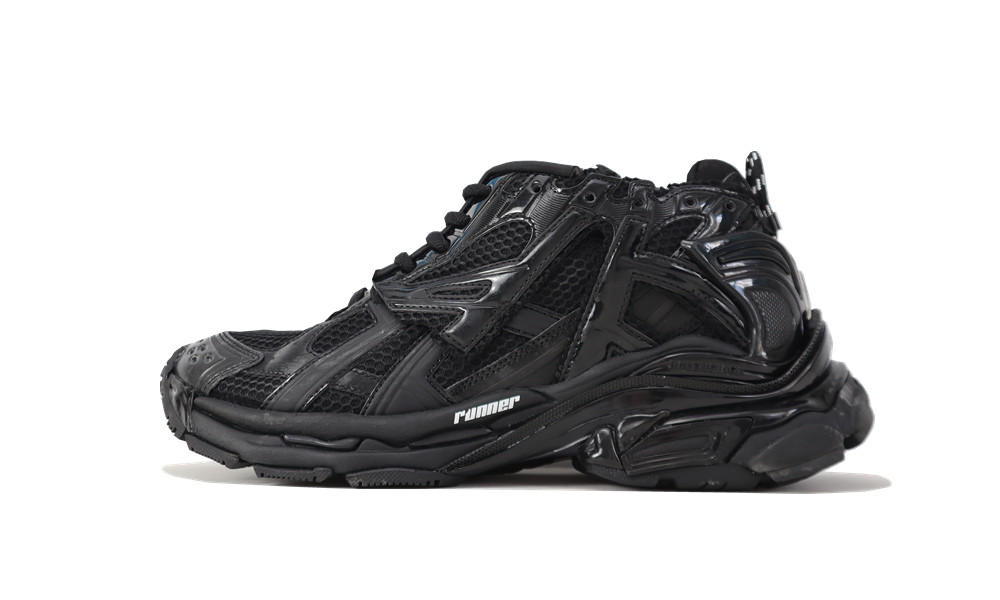 BALENCIAGA ‘RUNNER Black mesh and rubber