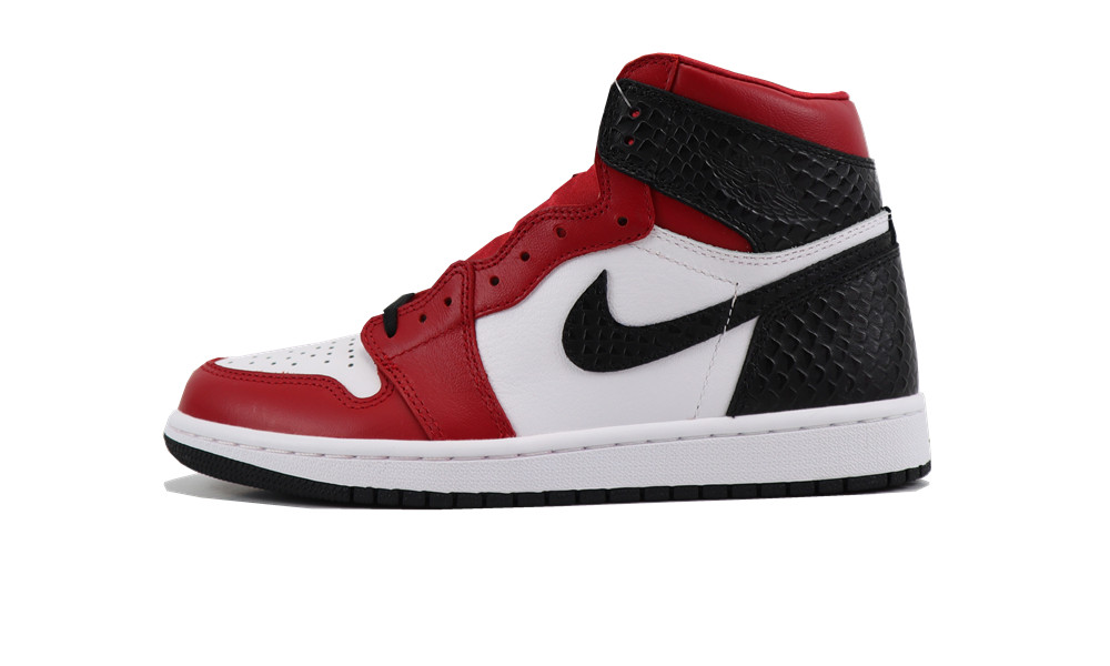 Jordan 1 Retro High Satin Snake Chicago