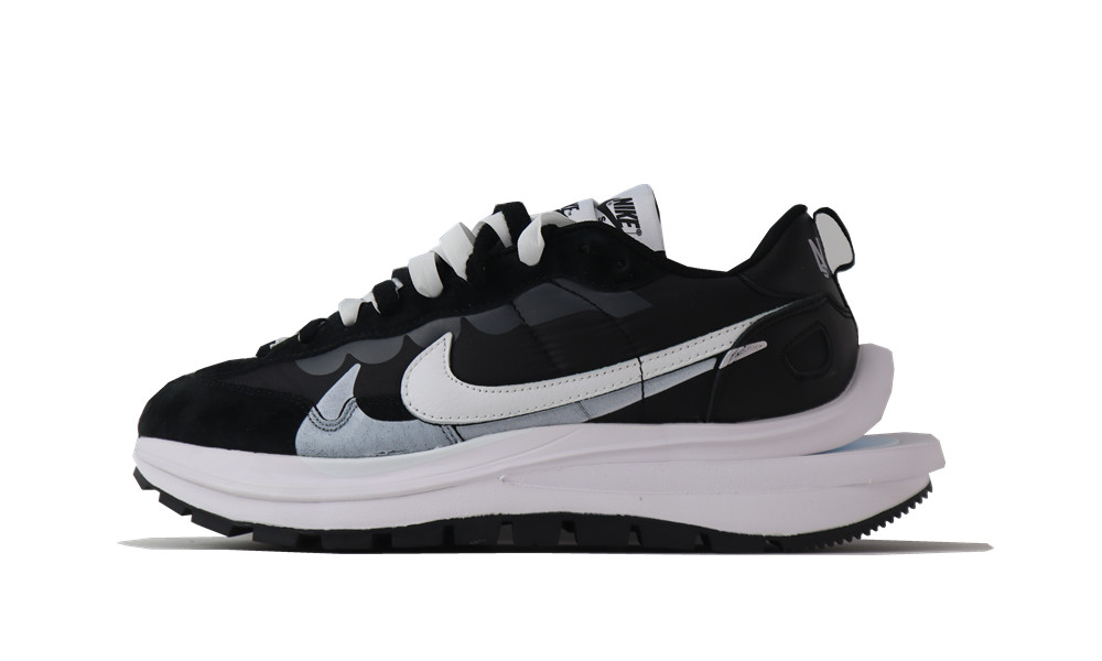 nike sacai black and white